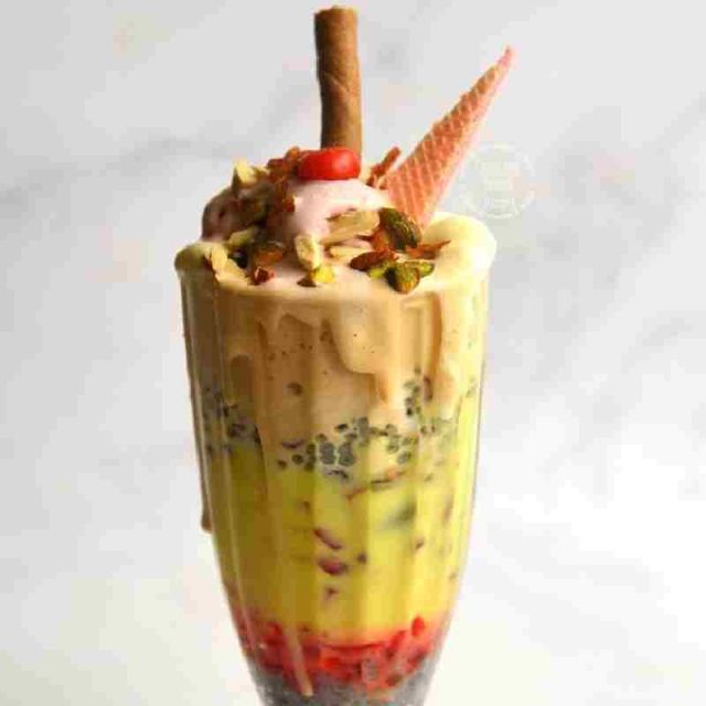 Crown Falooda
